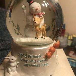 winter musical snowglobe
